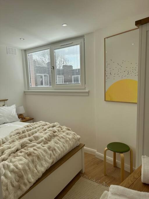 Stylish, Smart & Fun 4 Bed Home London Kültér fotó