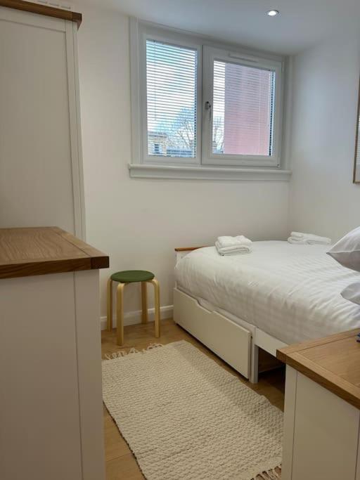 Stylish, Smart & Fun 4 Bed Home London Kültér fotó